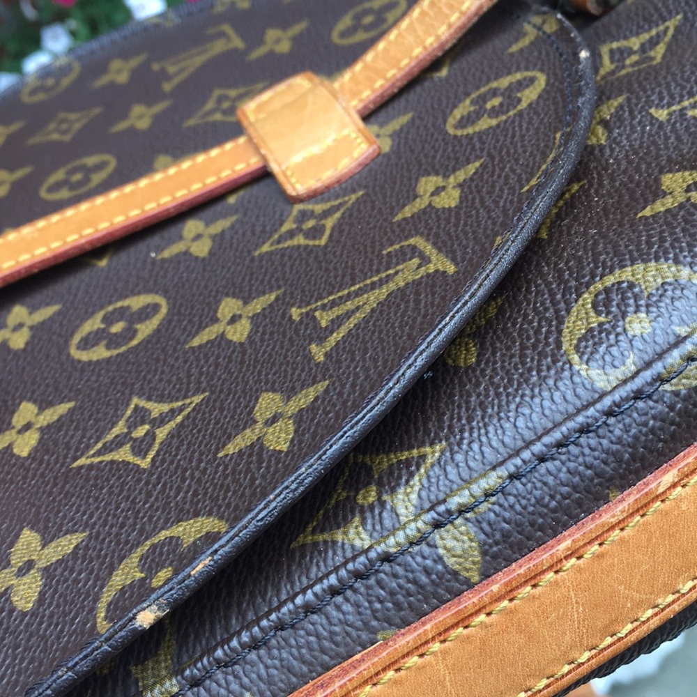 Authentic Louis Vuitton Chantily MM. - Picture 16 of 16
